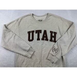 New York Popular Sweatshirt Large Crewneck Fleece Spell Out Utah